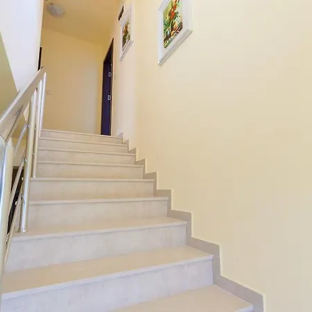 빌라 Victoria Residences *